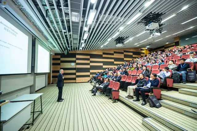 Want to Stand Out? 15 Key Tips for an Awesome Presentation